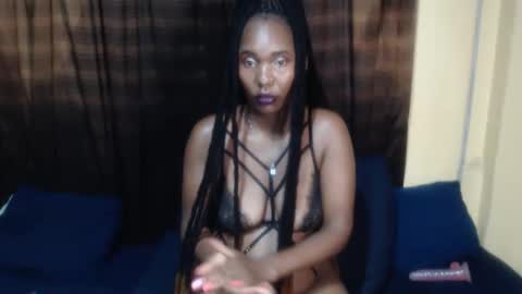 Snapshot of darksultryxx30 chatting on 15, 4, 2026 Darksultryxx30 online show from 15, 4, 2026