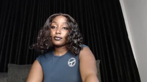 Snapshot of darktanqueen chatting on 23, 6, 2026 darktanqueen online show from 23, 6, 2026
