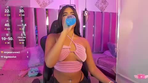 Darla santos  online show from 20, 10, 2025