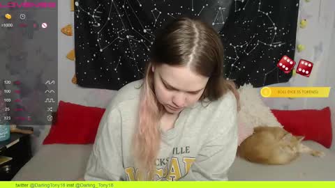 darling_tony18 online show from 6, 3, 2025