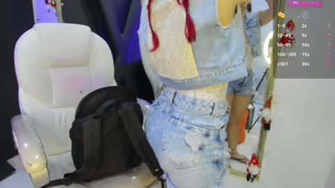 Snapshot of darlingbdsm_ chatting on 24, 12, 2024 Darling online show from 24, 12, 2024