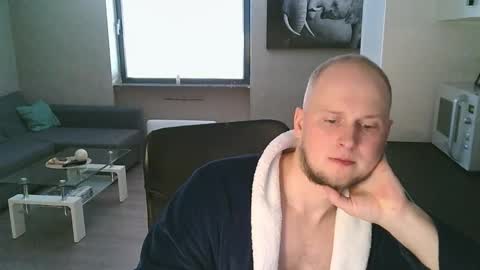 Dario online show from 12, 10, 2025