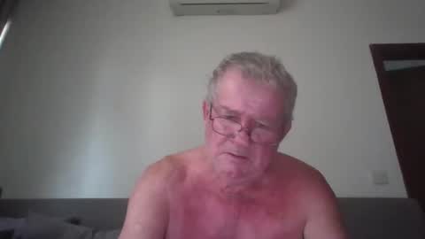 Snapshot of darwincock chatting on 26, 4, 2026 darwincock online show from 26, 4, 2026