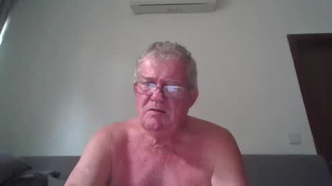 Snapshot of darwincock chatting on 3, 5, 2026 darwincock online show from 3, 5, 2026