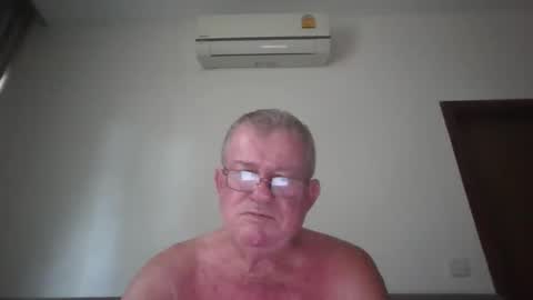 Snapshot of darwincock chatting on 11, 5, 2026 darwincock online show from 11, 5, 2026