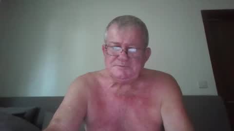 Snapshot of darwincock chatting on 12, 5, 2026 darwincock online show from 12, 5, 2026