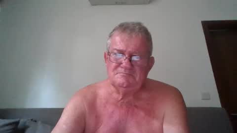 Snapshot of darwincock chatting on 21, 5, 2026 darwincock online show from 21, 5, 2026