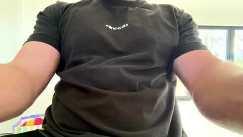 Snapshot of darwins_dessert chatting on 22, 3, 2026 darwins_dessert online show from 22, 3, 2026