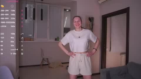 Snapshot of dasha_brown chatting on 15, 4, 2026 Dasha online show from 15, 4, 2026