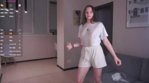 Snapshot of dasha_brown chatting on 18, 4, 2026 Dasha online show from 18, 4, 2026