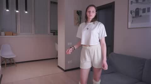 Snapshot of dasha_brown chatting on 18, 4, 2026 Dasha online show from 18, 4, 2026