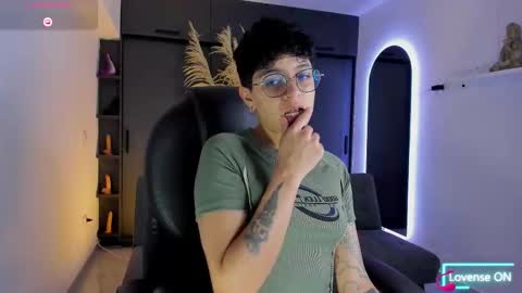 Dass Roman online show from 23, 3, 2026