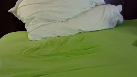 dave77a2400 online show from 1, 4, 2026