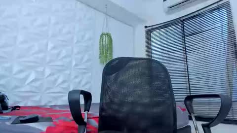 Snapshot of dave_skinnycum420 chatting on 13, 9, 2025 dave online show from 13, 9, 2025