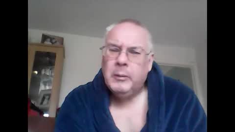 Snapshot of daveandp chatting on 28, 1, 2025 Dave online show from 28, 1, 2025