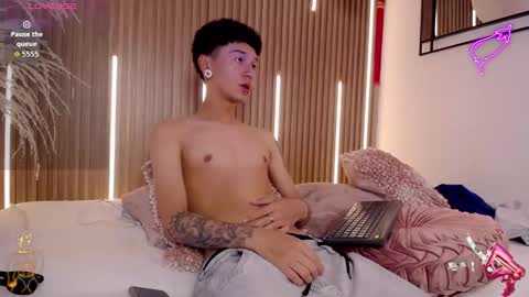 Snapshot of david_banks_ chatting on 9, 3, 2026 David online show from 9, 3, 2026