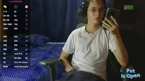 Snapshot of david_colombian chatting on 5, 7, 2026 ProgrammerBoy online show from 5, 7, 2026