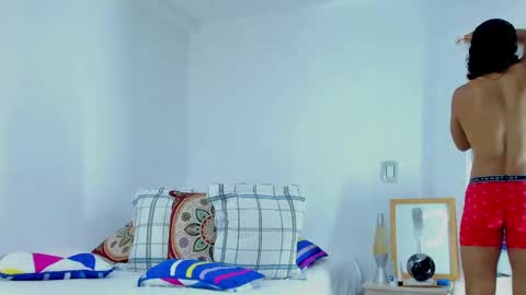 Hey im David that loves to explore and speak their fantasies. Very open talktative and nice. Feel free to chat with me online show from 26, 9, 2025