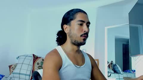 Hey im David that loves to explore and speak their fantasies. Very open talktative and nice. Feel free to chat with me online show from 17, 10, 2025