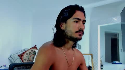 Hey im David that loves to explore and speak their fantasies. Very open talktative and nice. Feel free to chat with me online show from 23, 10, 2025