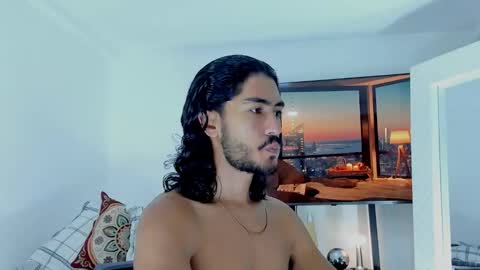 Hey im David that loves to explore and speak their fantasies. Very open talktative and nice. Feel free to chat with me online show from 12, 1, 2026