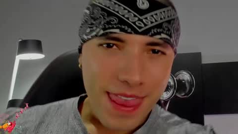 David Jons online show from 7, 12, 2024