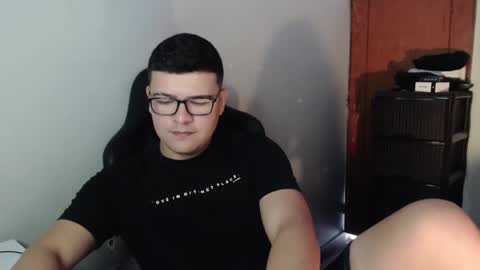 Snapshot of david_smit_ chatting on 8, 1, 2026 david smit online show from 8, 1, 2026