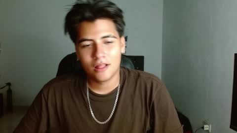 Snapshot of davidbless chatting on 21, 4, 2026 David Bless online show from 21, 4, 2026