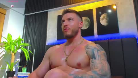 Snapshot of davidd_blake chatting on 13, 2, 2025 David Blakee online show from 13, 2, 2025