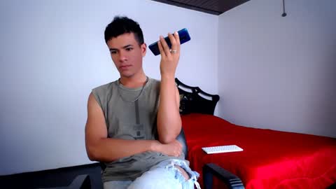 Snapshot of davidkaloc chatting on 10, 1, 2025 David online show from 10, 1, 2025