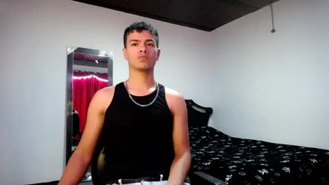 Snapshot of davidkaloc chatting on 28, 1, 2025 David online show from 28, 1, 2025