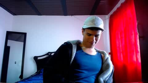 Snapshot of davidkaloc chatting on 21, 2, 2025 David online show from 21, 2, 2025