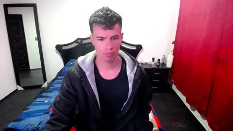 Snapshot of davidkaloc chatting on 24, 2, 2025 David online show from 24, 2, 2025