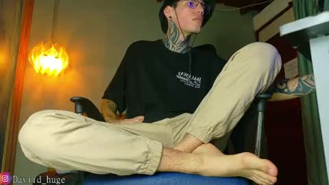 Snapshot of daviid_huge chatting on 16, 5, 2026 daviid_huge online show from 16, 5, 2026