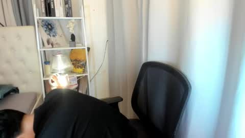 Snapshot of davincihugecock chatting on 29, 5, 2026 daniel online show from 29, 5, 2026