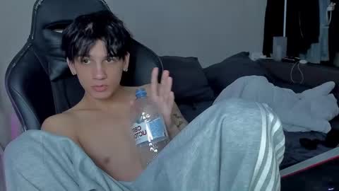 davis online show from 5, 12, 2024