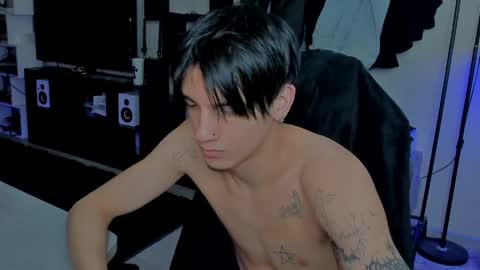 davis online show from 20, 4, 2026