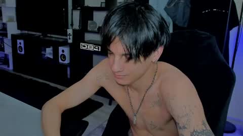 Snapshot of davisross chatting on 25, 4, 2026 davis online show from 25, 4, 2026
