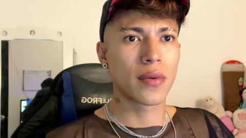 Snapshot of daxonreyy_ chatting on 31, 5, 2026 Daxon online show from 31, 5, 2026