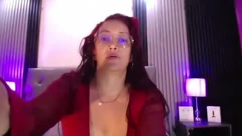 Snapshot of dayana_mendozaa69 chatting on 18, 6, 2026 Dayana online show from 18, 6, 2026