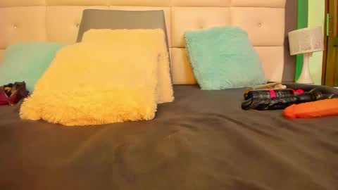 Snapshot of dayannabronx chatting on 15, 9, 2025 DayannaBronx online show from 15, 9, 2025