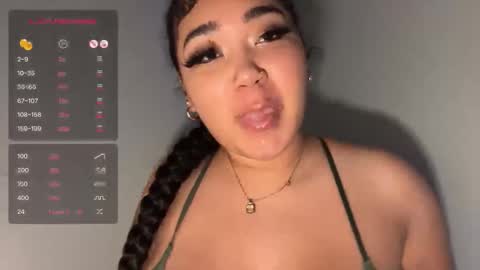Snapshot of dayqueen1 chatting on 27, 3, 2026 dayqueen1 online show from 27, 3, 2026