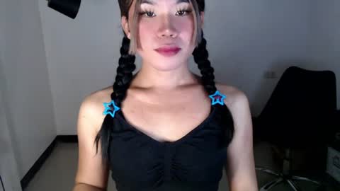 Snapshot of dazzzlingcarol chatting on 27, 6, 2026 dazzzlingcarol online show from 27, 6, 2026