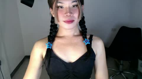 Snapshot of dazzzlingcarol chatting on 27, 6, 2026 dazzzlingcarol online show from 27, 6, 2026