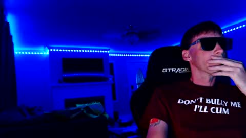 Snapshot of ddawgkdawg chatting on 1, 7, 2026 Ddawgtylol Kdawg online show from 1, 7, 2026