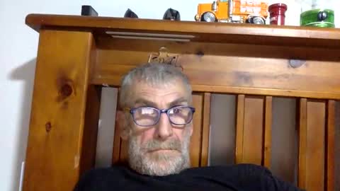 deanofflove2210 online show from 12, 1, 2025