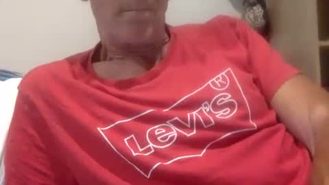 deanofflove221000 online show from 11, 11, 2025