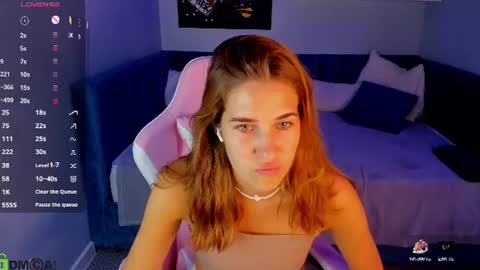 Snapshot of debbie_wools chatting on 28, 6, 2026 Jennifer online show from 28, 6, 2026