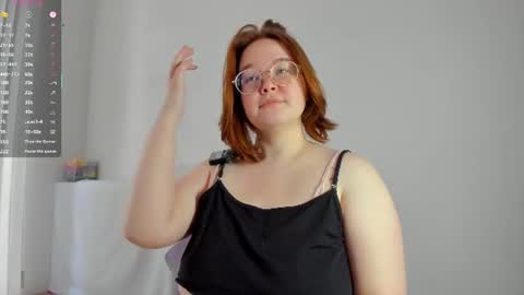 DeboraDebbieDee online show from 17, 7, 2026