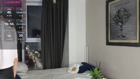 Snapshot of debihenks chatting on 14, 10, 2025 Eva online show from 14, 10, 2025